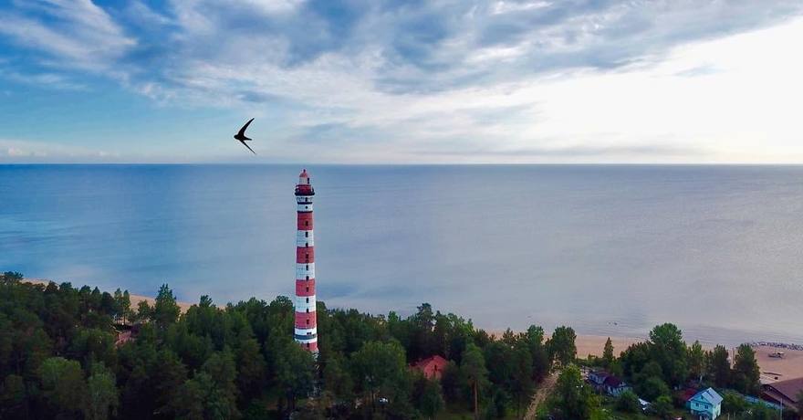 Осиновецкий маяк фото пляжа