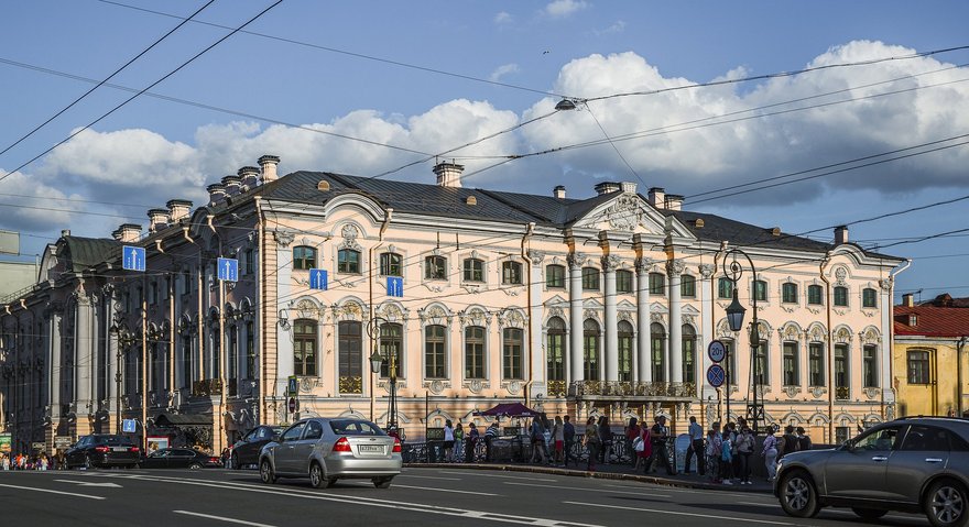 Строгановский дворец 