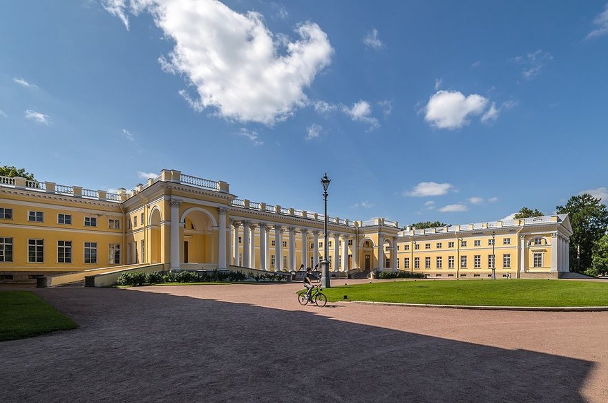 Дворец в царском селе фото