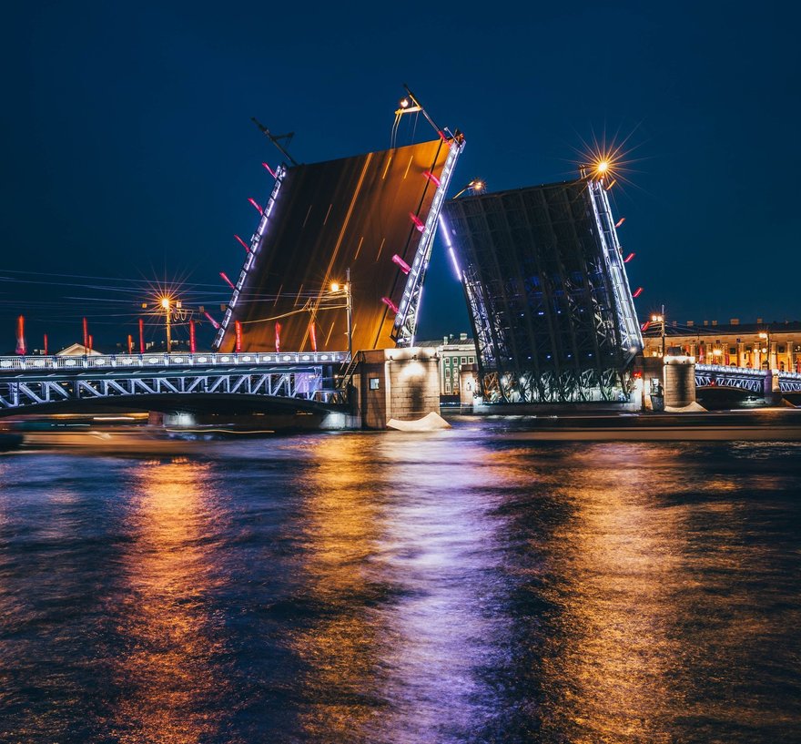 Сезон «Поющих мостов» в Петербурге начнётся в ночь на 18 мая