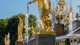 ⛲️ Сезон фонтанов в Петергофе завершится 13 октября