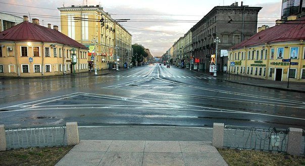 почему староневский проспект так называется