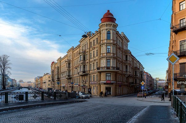 Продажа домов и коттеджей в Санкт-Петербурге