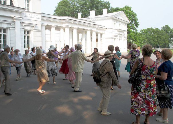 танцы на площади в питере