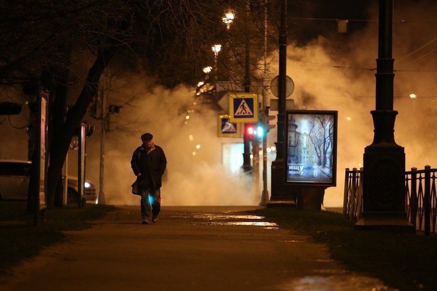 На васильевском острове прорвало трубу